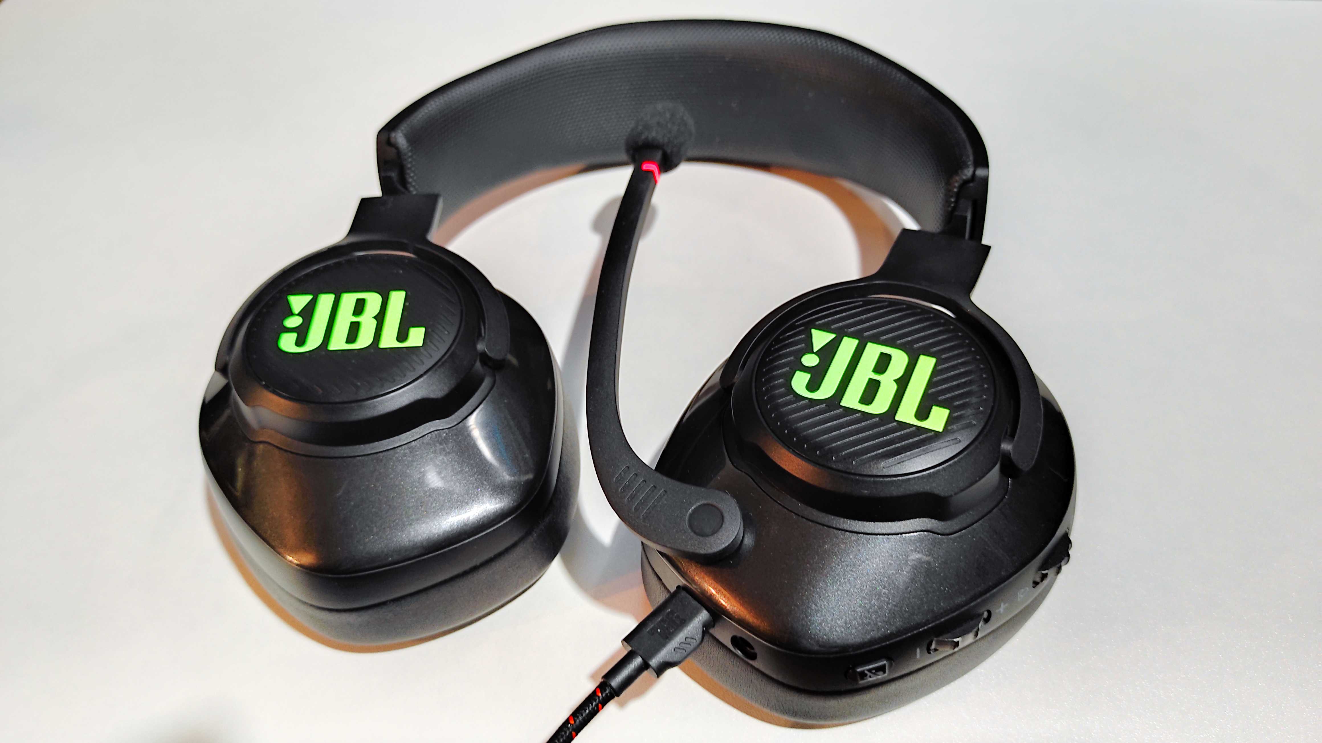 Наушники jbl quantum 100 как настроить микрофон на ноутбуке