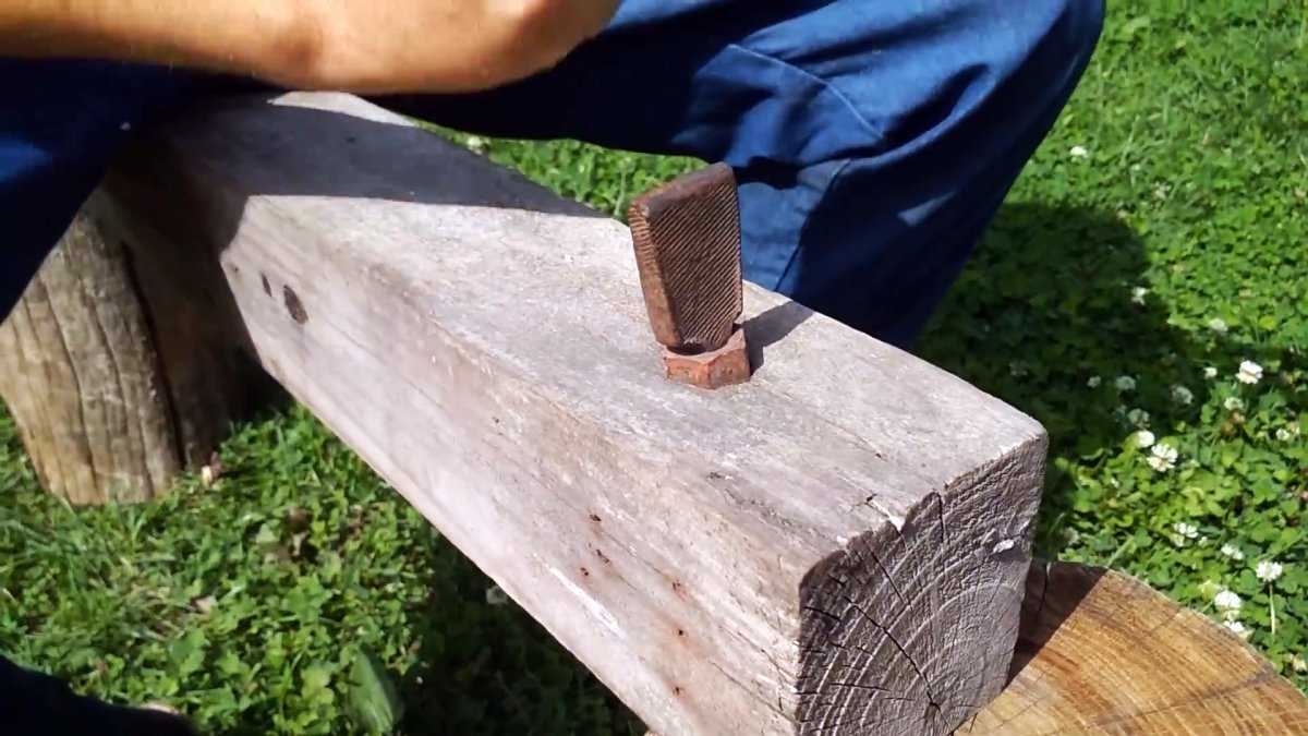 Как насадить косу на косовище: пошаговая инструкция, фото